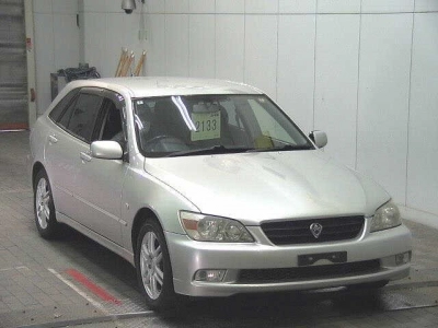 TOYOTA ALTEZZA GITA