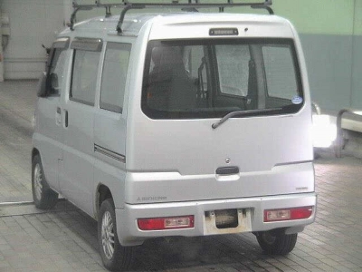 MITSUBISHI MINICAB