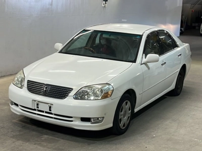 TOYOTA MARK II