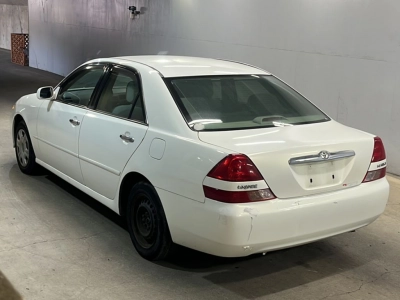 TOYOTA MARK II
