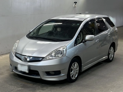 HONDA FIT SHUTTLE HYBRID