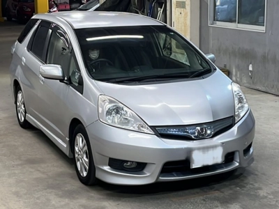 HONDA FIT SHUTTLE HYBRID