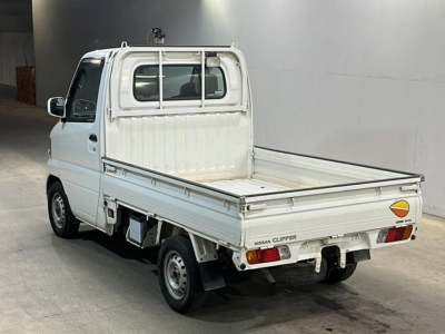 NISSAN CLIPPER TRUCK