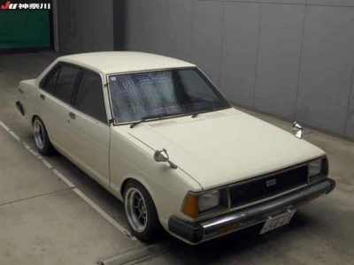 NISSAN SUNNY