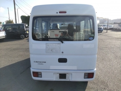 MITSUBISHI MINICAB