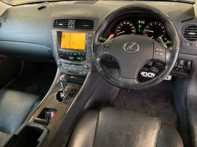 LEXUS IS