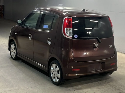 SUZUKI MRWAGON
