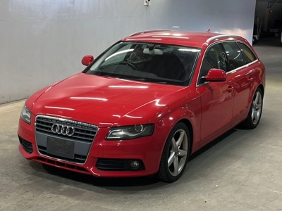 AUDI A4 AVANTE