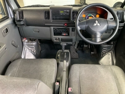 MITSUBISHI MINICAB MIEV