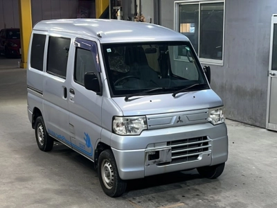 MITSUBISHI MINICAB MIEV