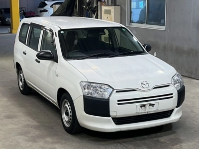 MAZDA FAMILIA
