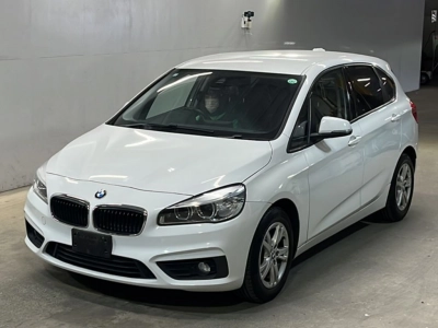 BMW 2 SERIES
