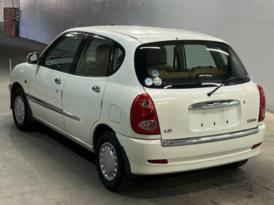 DAIHATSU STORIA