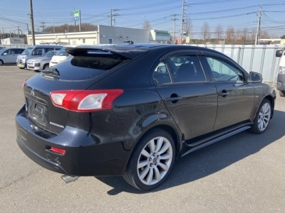 MITSUBISHI GALANT FORTIS SPORTBACK