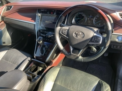TOYOTA HARRIER HYBRID