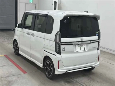 HONDA N BOX CUSTOM