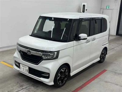 HONDA N BOX CUSTOM