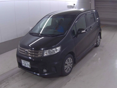 HONDA FREED SPIKE