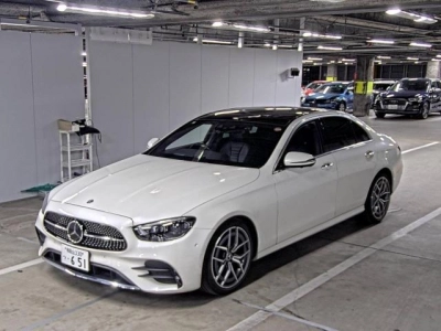 MERCEDES BENZ E CLASS