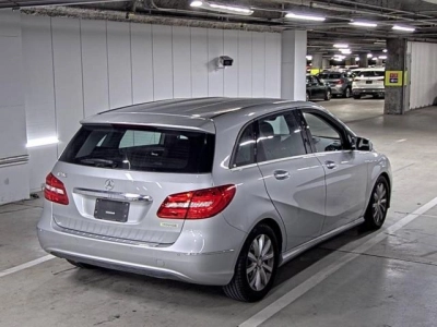 MERCEDES BENZ B CLASS