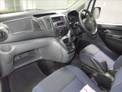 NISSAN NV200 VANETTE VAN