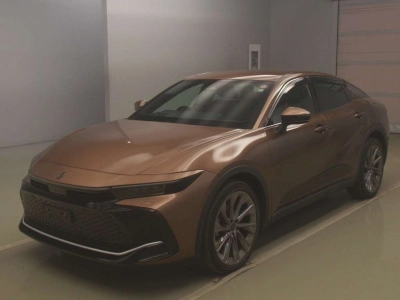TOYOTA CROWN CROSSOVER