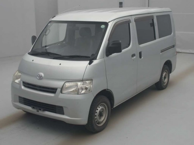 TOYOTA TOWN ACE VAN