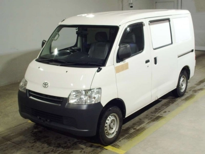 TOYOTA TOWN ACE VAN