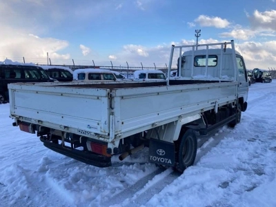 TOYOTA DYNA TRUCK