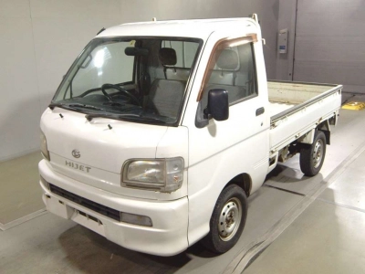 DAIHATSU HIJET TRUCK