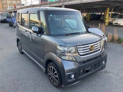 HONDA N BOX CUSTOM