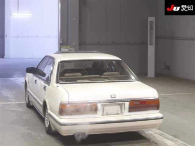 NISSAN GLORIA