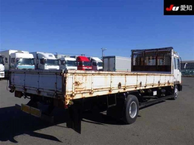 MITSUBISHI FUSO FIGHTER