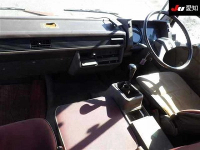 MITSUBISHI FUSO FIGHTER