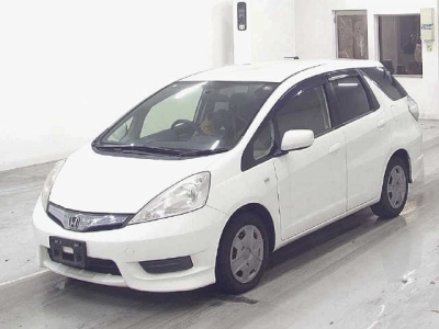 HONDA FIT SHUTTLE HYBRID