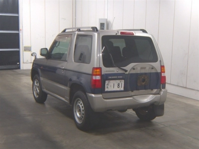 MITSUBISHI PAJERO MINI