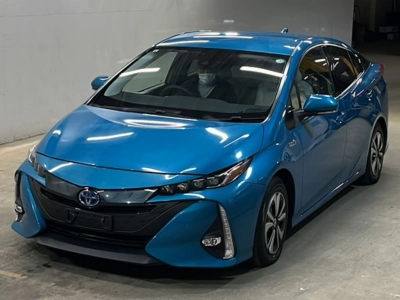 TOYOTA PRIUS PHV