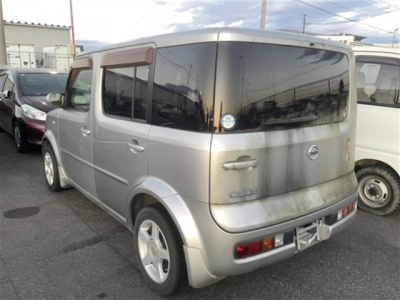 NISSAN CUBE