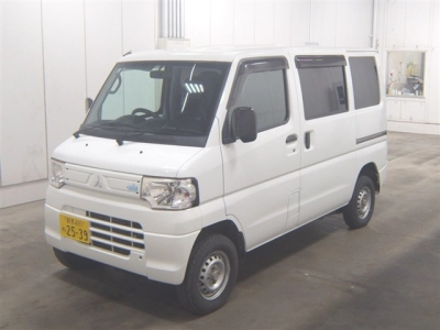 MITSUBISHI MINICAB MIEV