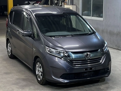 HONDA FREED HYBRID