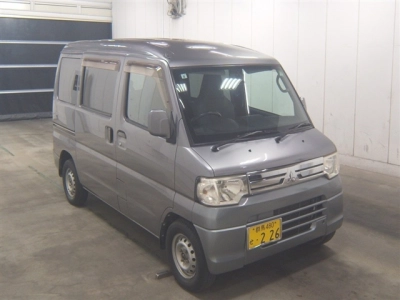 MITSUBISHI MINICAB
