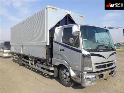 MITSUBISHI FUSO FIGHTER