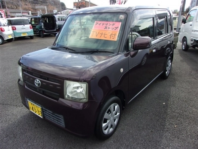 TOYOTA PIXIS SPACE