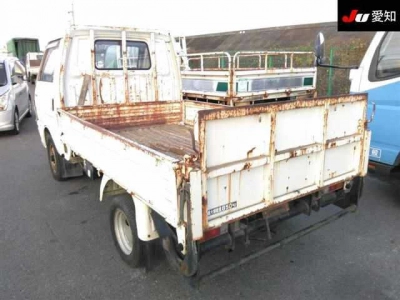 NISSAN VANETTE TRUCK