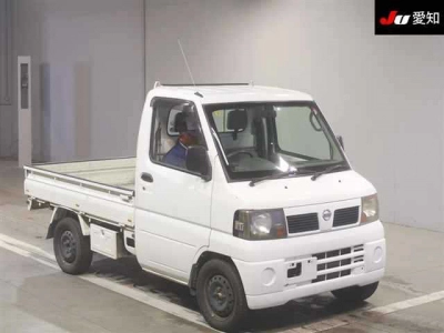 NISSAN CLIPPER TRUCK