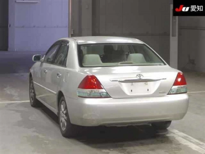 TOYOTA MARK II