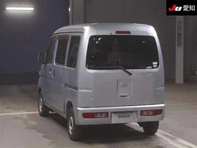 DAIHATSU HIJET VAN