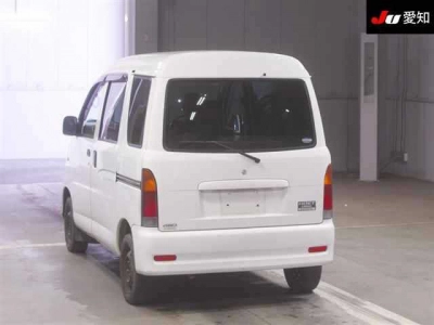 DAIHATSU HIJET VAN