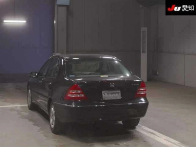 MERCEDES BENZ C CLASS