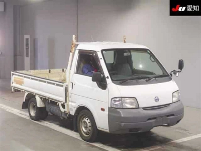 NISSAN VANETTE TRUCK